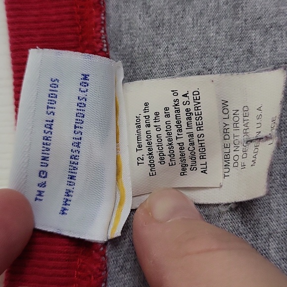 Vtg Universal Studios T2 Terminator 2 3D Sleeveless Muscle Shirt Size Large - Picture 4 of 6